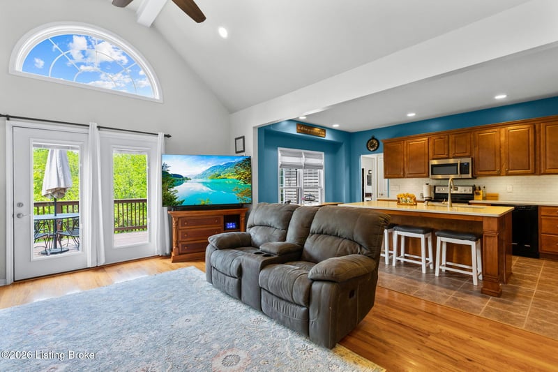 416 River Park Blvd, Taylorsville, KY 40071