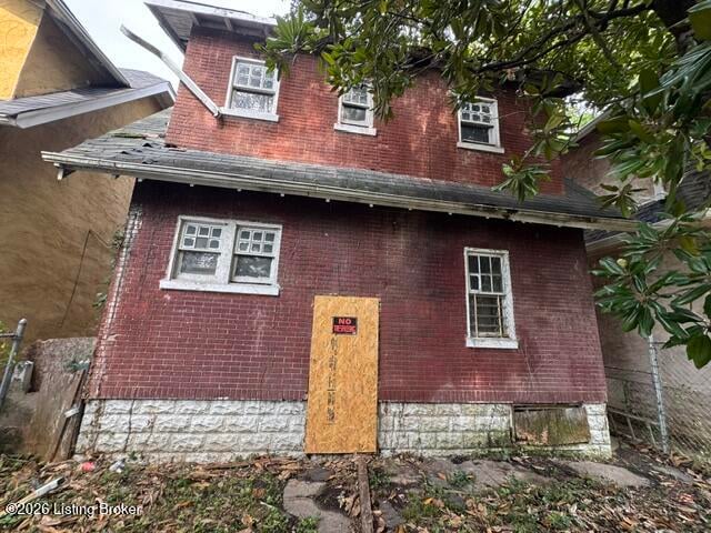 417 Louis Coleman Jr Dr, Louisville, KY 40212