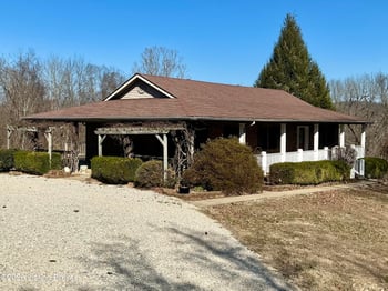 418 Swan Lake Estates Loop Rd, Hardinsburg, KY 40143