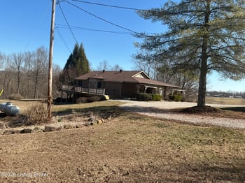 418 Swan Lake Estates Loop Rd, Hardinsburg, KY 40143