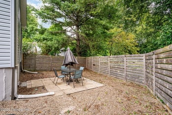 4185 Reservoir Ave, Louisville, KY 40213