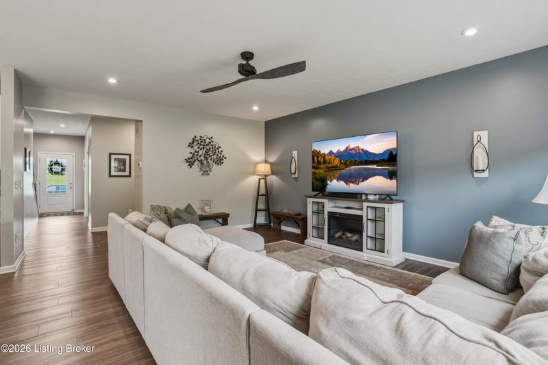420 Inspiration Ln, Shelbyville, KY 40065