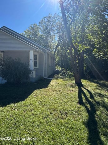 420 Park St, Cave City, KY 42127