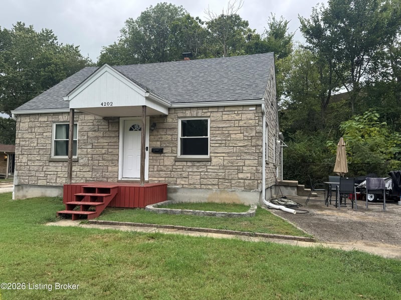 4202 Candor Ave, Louisville, KY 40216