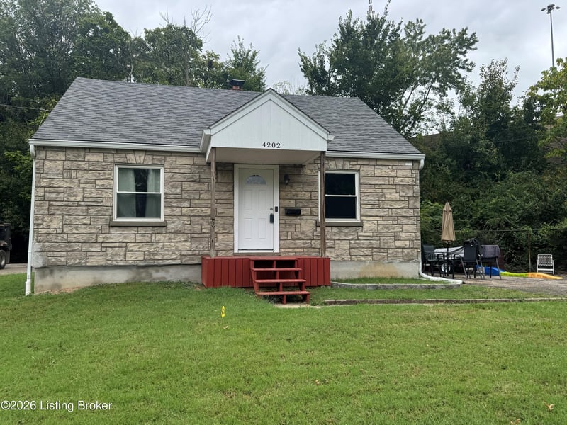 4202 Candor Ave, Louisville, KY 40216