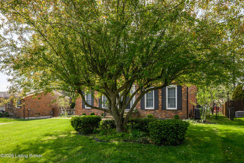 4206 San Marcos Rd, Jeffersontown, KY 40299