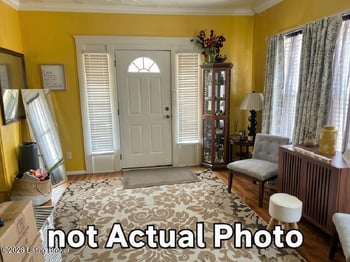 4210 Algonquin Pkwy, Louisville, KY 40211