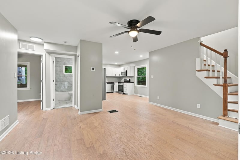 4210 Norbourne Blvd, Louisville, KY 40207