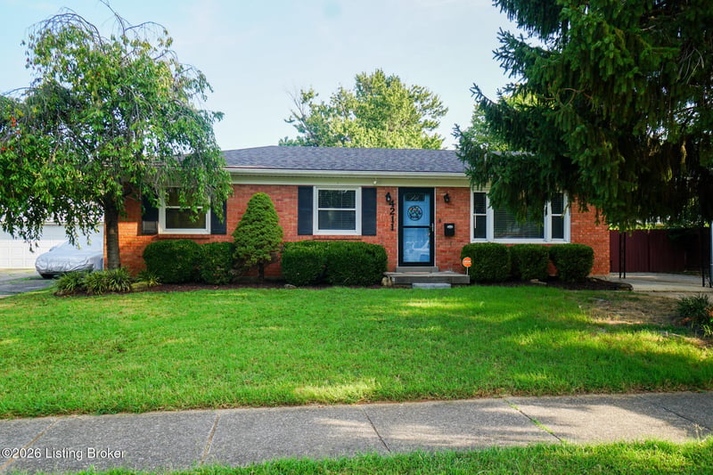 4211 Lynnbrook Dr, Louisville, KY 40220