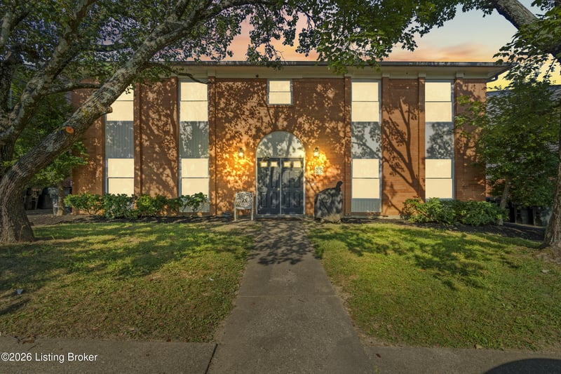 4212 Billtown Rd, Jeffersontown, KY 40299