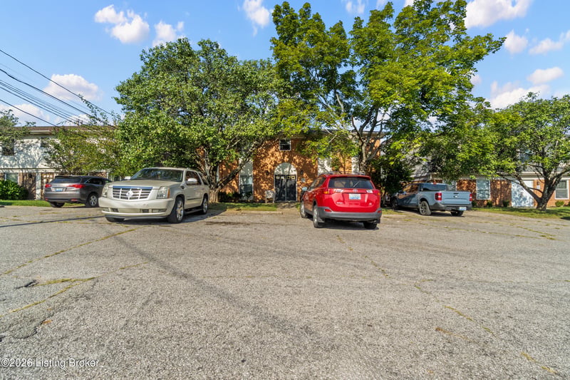 4212 Billtown Rd, Jeffersontown, KY 40299