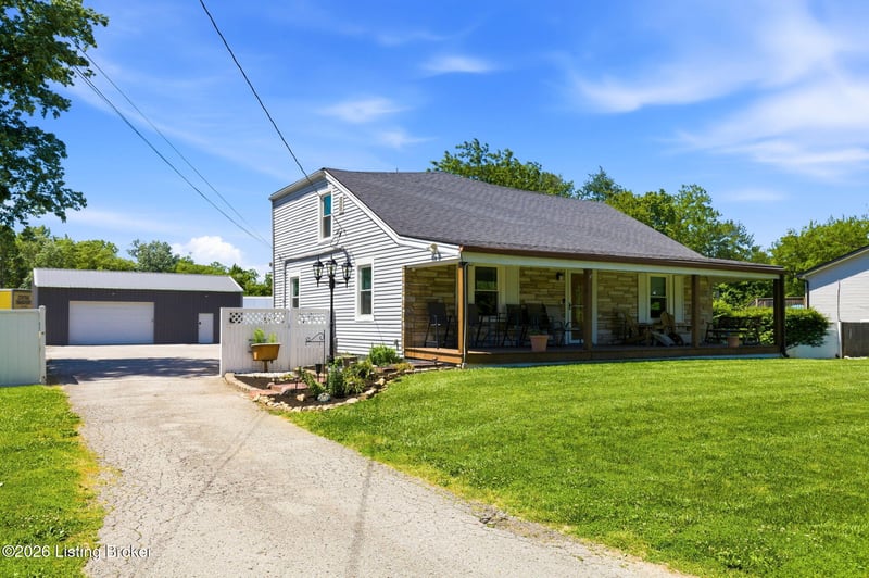 4212 Bubbling Over Dr, Louisville, KY 40216