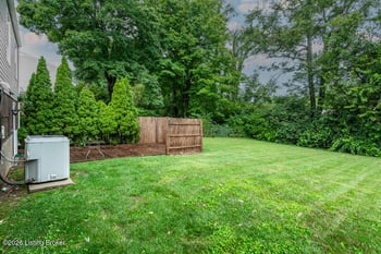 4212 Shenandoah Dr, Louisville, KY 40241