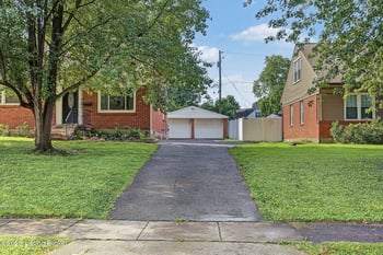 4218 Hillbrook Dr, Louisville, KY 40220
