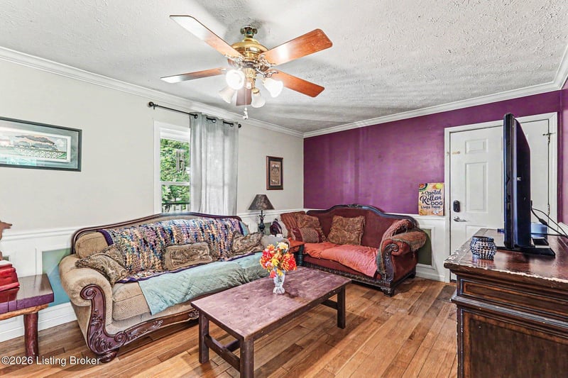 422 Locust Grove Rd, Shelbyville, KY 40065