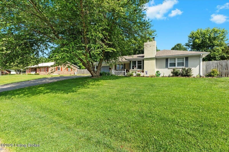 4220 Frances Dr, Bardstown, KY 40004