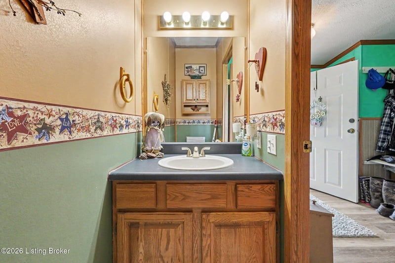 4226 Briar Ridge Rd, Mt Eden, KY 40046