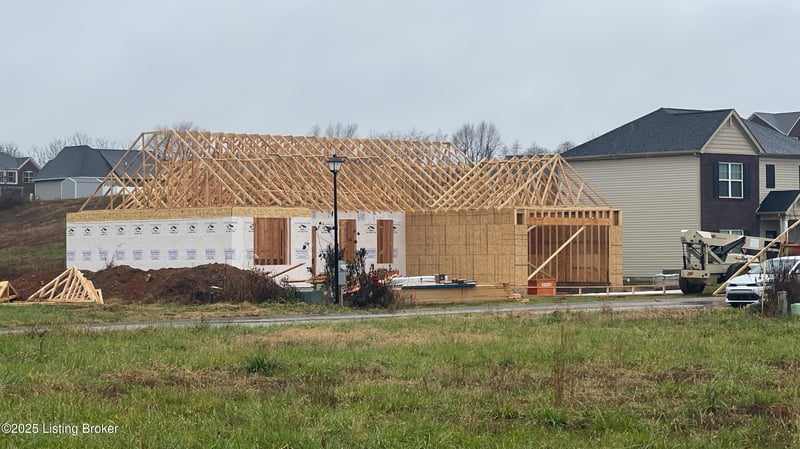424 Lambrusco Way, Vine Grove, KY 40175