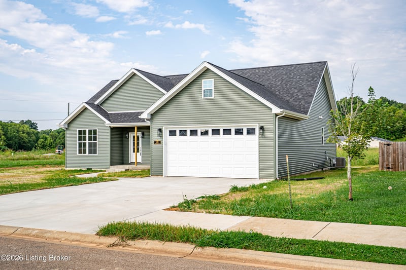 424 Lambrusco Way, Vine Grove, KY 40175