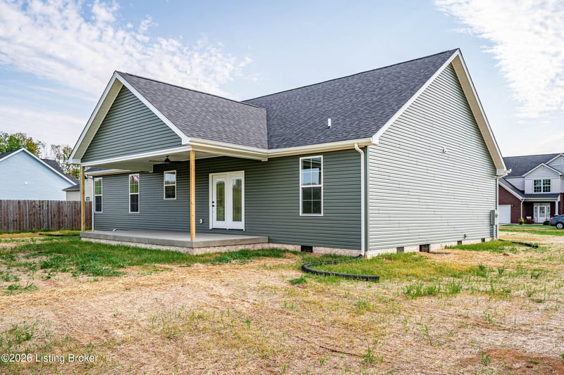 424 Lambrusco Way, Vine Grove, KY 40175