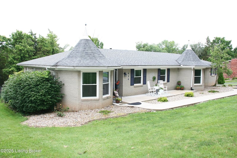 424 Old Mill Stream Ln, Shepherdsville, KY 40165