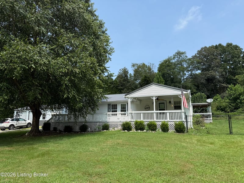 425 Starwood Rd, Brandenburg, KY 40108