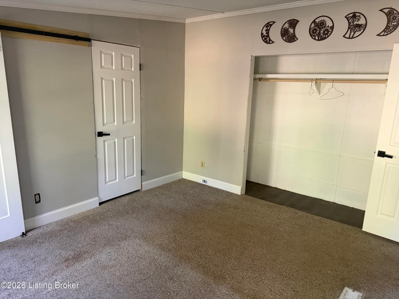 428 Marilyn Way, Lebanon Junction, KY 40150