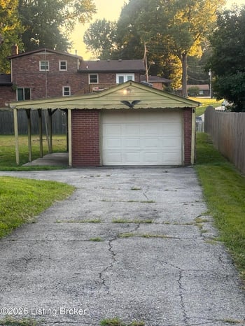 4300 E Pages Ln, Louisville, KY 40272