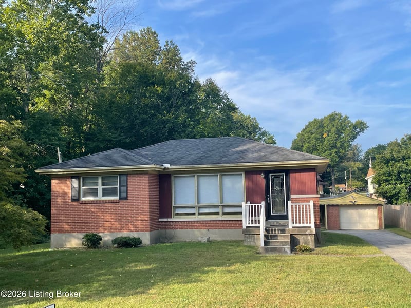 4300 E Pages Ln, Louisville, KY 40272