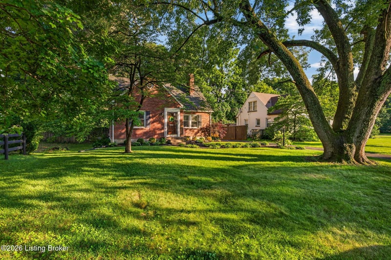 4302 Alton Rd, Louisville, KY 40207