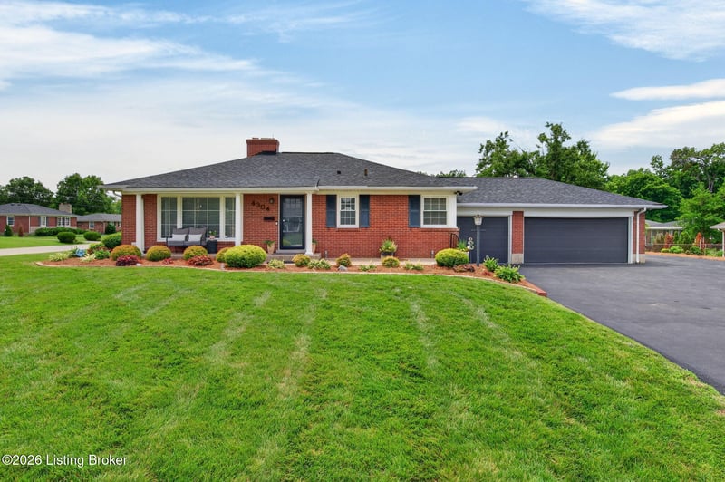 4304 Michael Way, Louisville, KY 40220