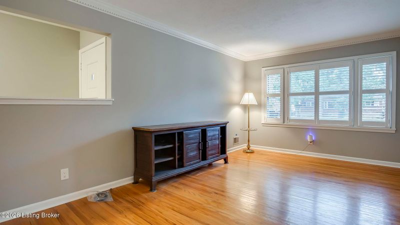 4305 Santa Paula Ln, Louisville, KY 40219