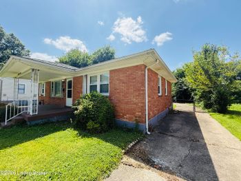 4308 Lynnview Dr, Louisville, KY 40216