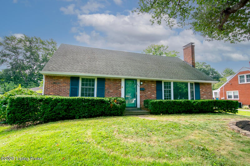 4310 Saint Regis Ln, Louisville, KY 40220