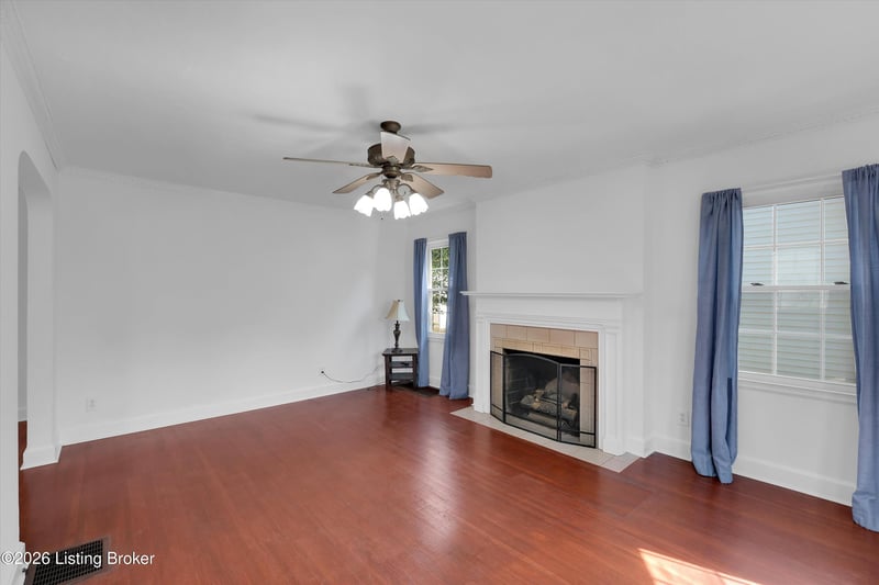 4311 Briarwood Rd, Louisville, KY 40207