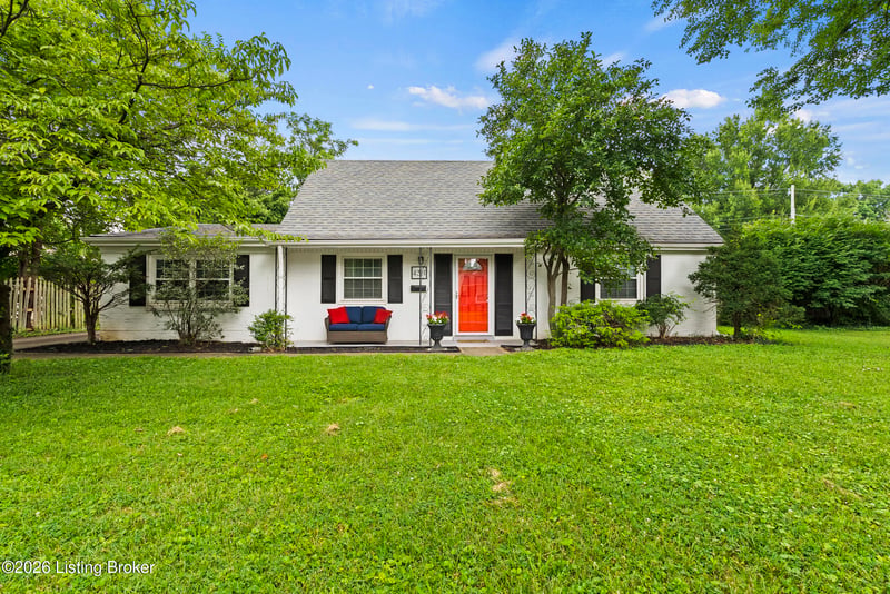 4311 Lynnbrook Dr, Louisville, KY 40220