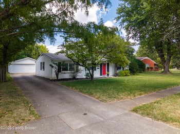 4311 Lynnbrook Dr, Louisville, KY 40220