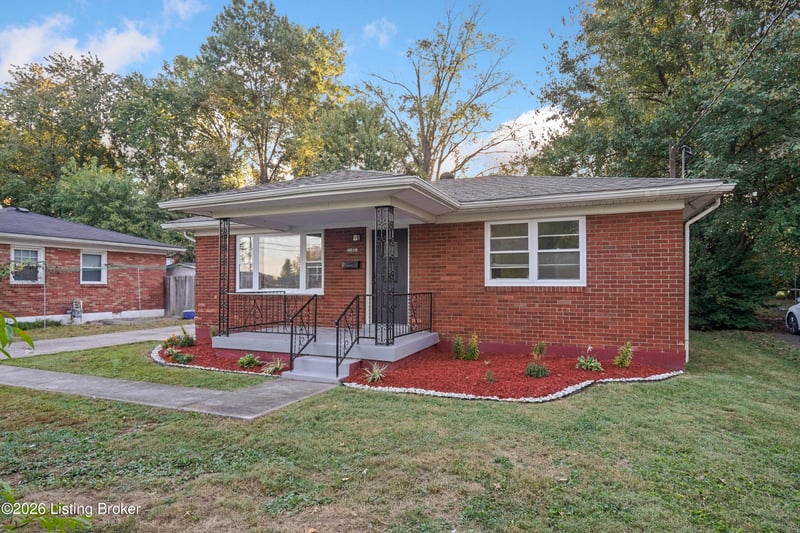 4313 Lynnview Dr, Louisville, KY 40216