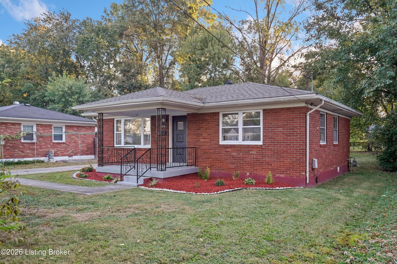 4313 Lynnview Dr, Louisville, KY 40216