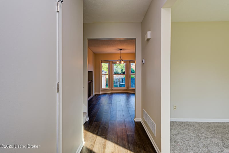 4318 Cara Way, Louisville, KY 40299