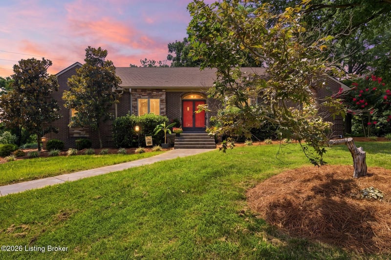 4319 Comanche Trl, Louisville, KY 40207