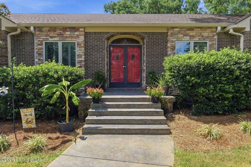 4319 Comanche Trl, Louisville, KY 40207