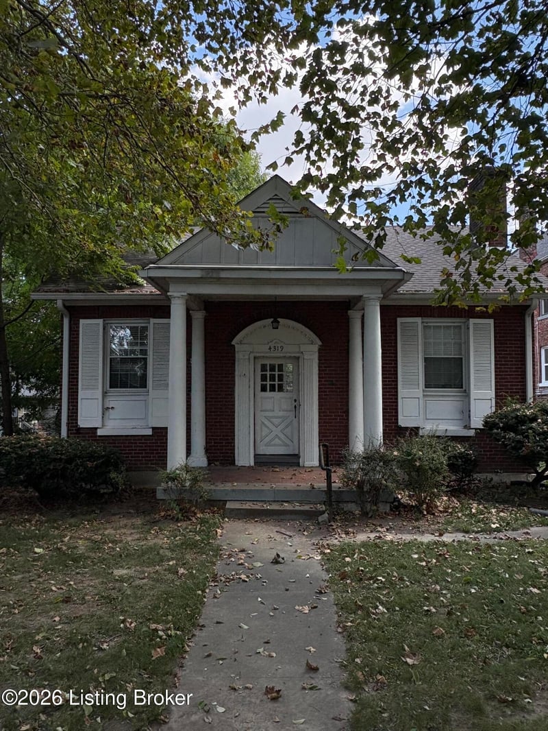 4319 Southern Pkwy, Louisville, KY 40214