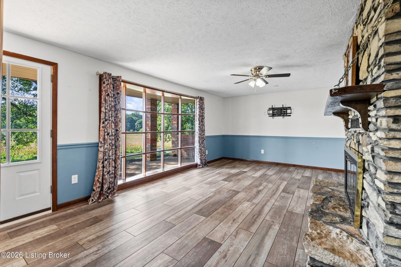 4325 Smith Campground Rd, Elizabeth, IN 47117