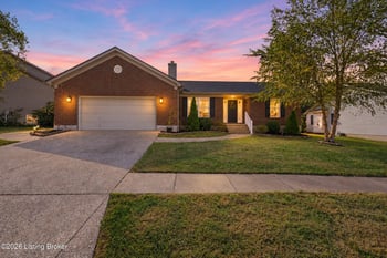 433 Lincoln Station Dr, Simpsonville, KY 40067