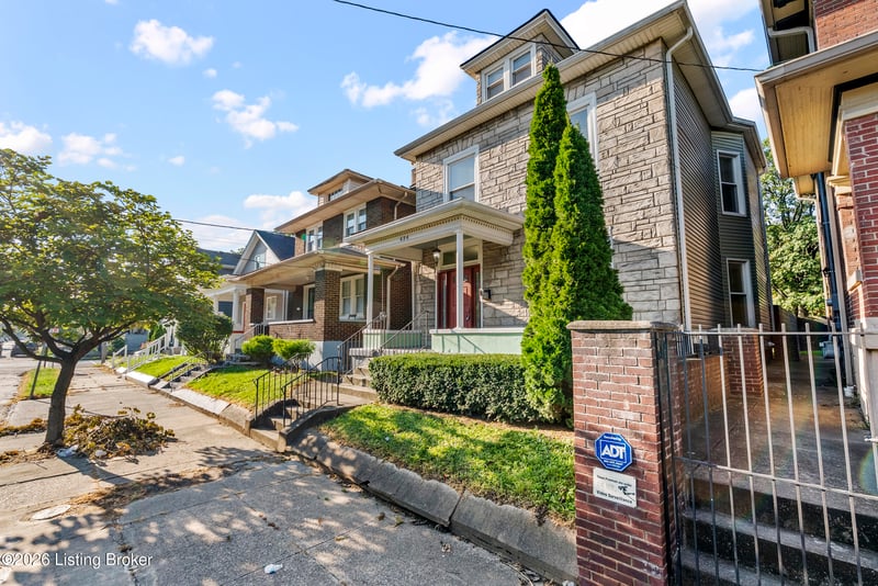 434 E Oak St, Louisville, KY 40203