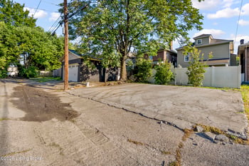 434 E Oak St, Louisville, KY 40203