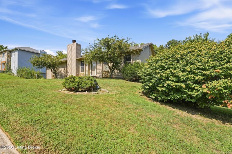 4347 Accomack Dr, Louisville, KY 40241
