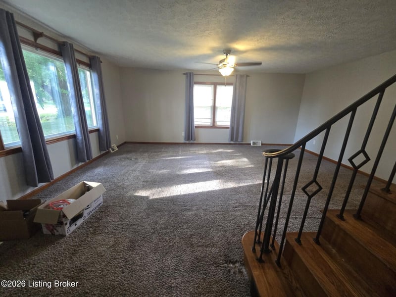 4358 S Wilson Rd, Elizabethtown, KY 42701