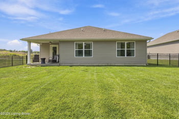 436 Zelcova Dr, Eminence, KY 40019